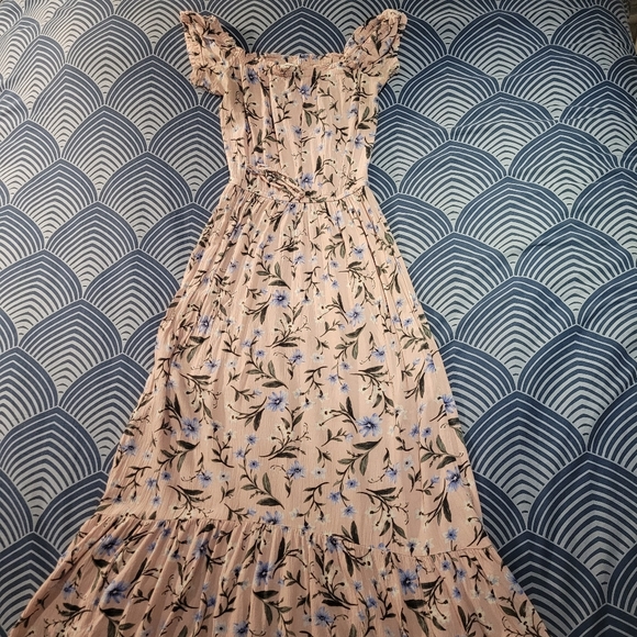 American Eagle Outfitters Dresses & Skirts - American Eagle Maxi Dress